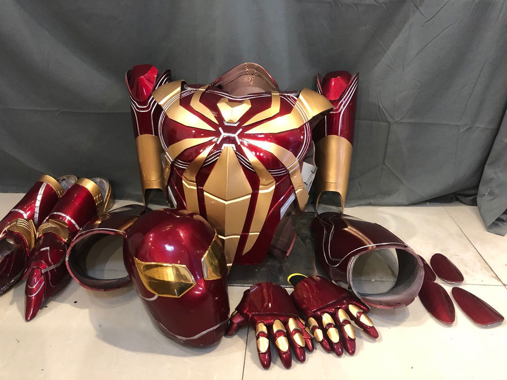 maksimere patron Spille computerspil Spider Man's New Iron Spider Armor Suit From Spiderman PS4