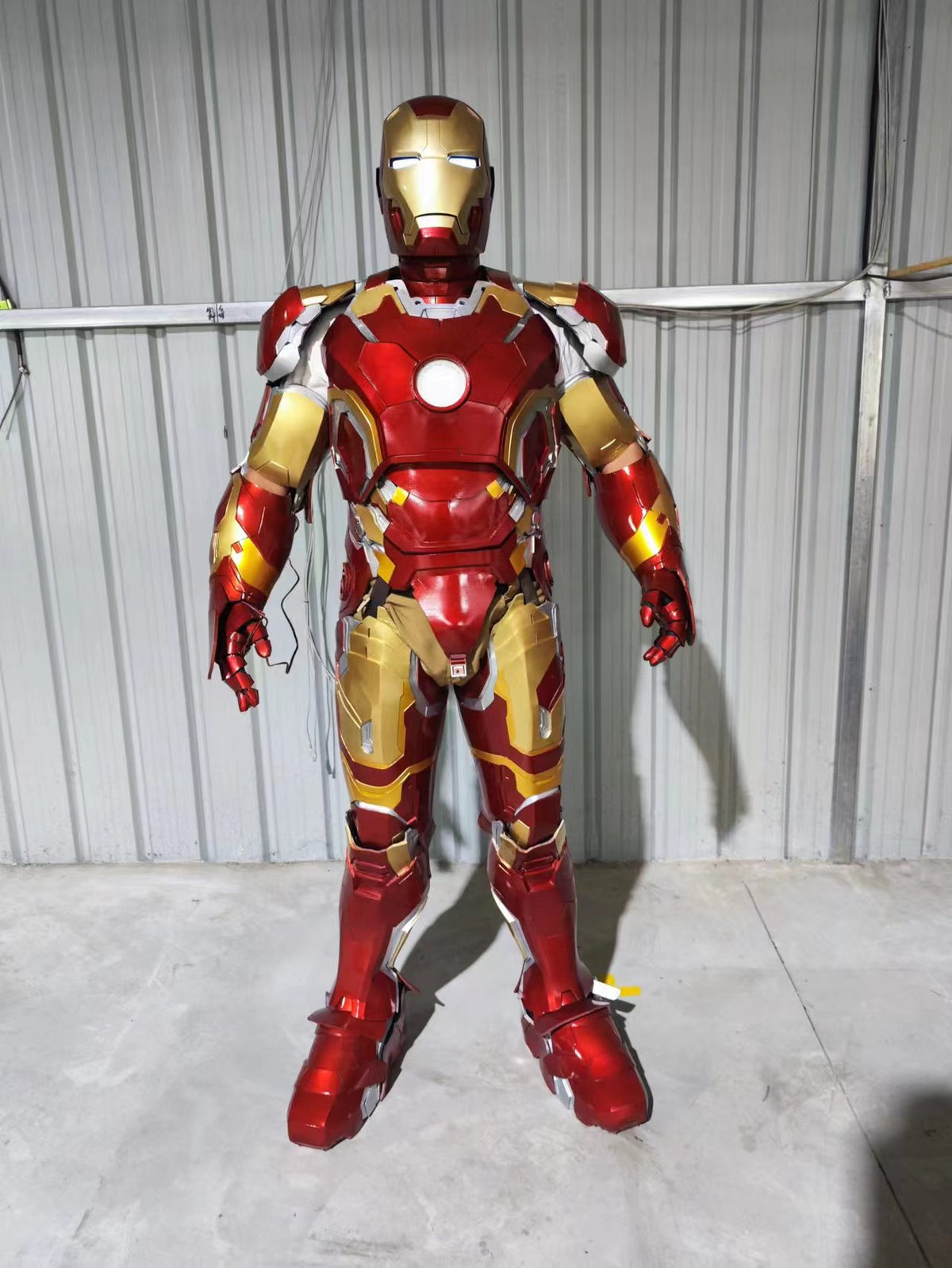 Ironman Suit Mark 43 XLIII Basic suit+motorized Face plate+voice Changer, image size:1200x1599