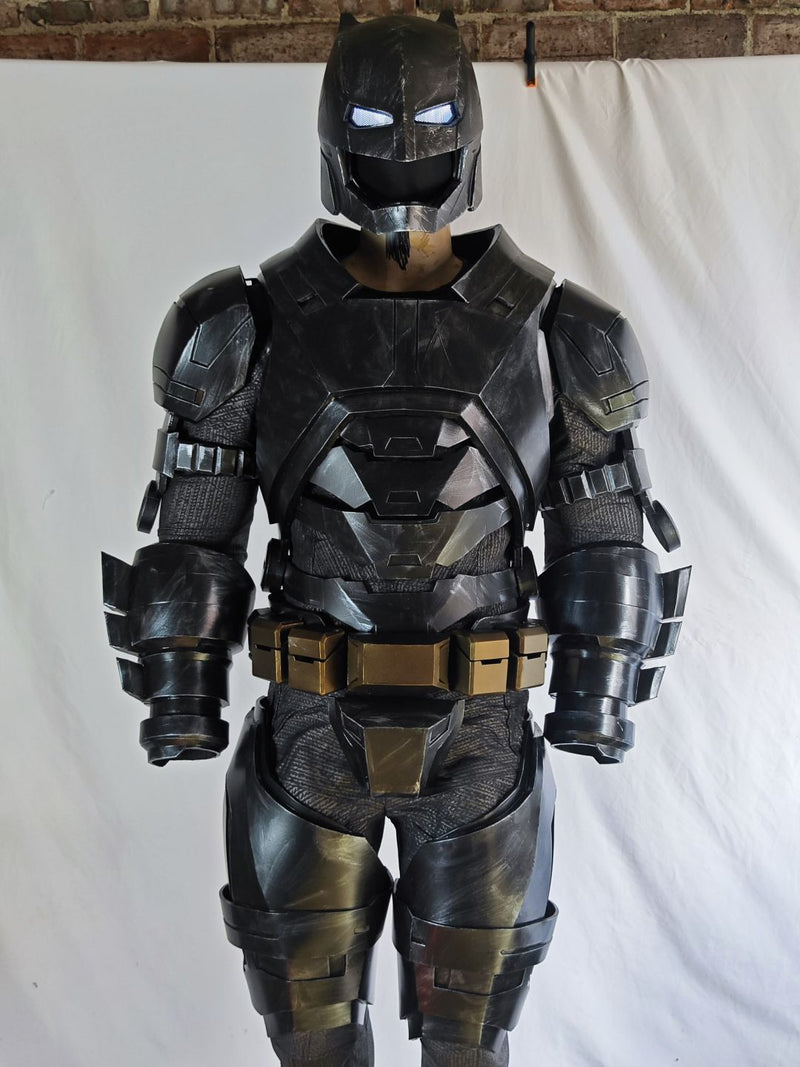 ben affleck armored batman cosplay