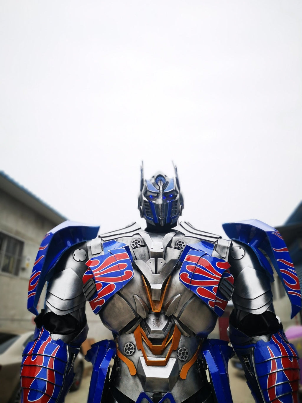 The Wearable Optimus Prime Costume From Transformers 5 The Last Knight ...